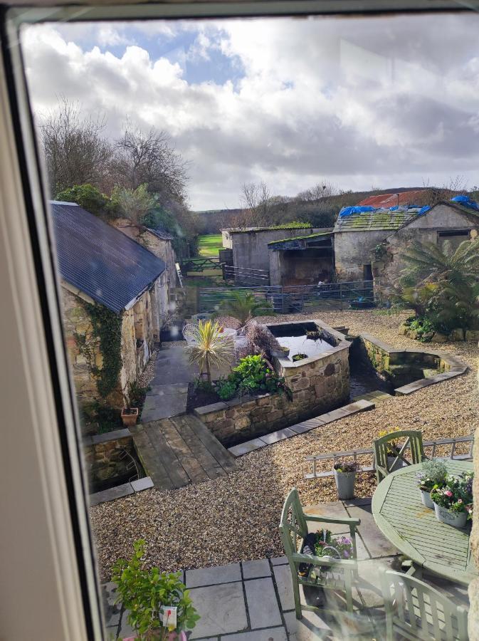 Pleasant Streams Barn Bed & Breakfast St Austell Dış mekan fotoğraf